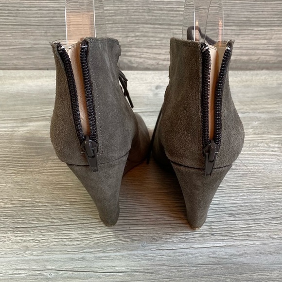 Shoemint Jordane lace up peep toe leather wedge booties size 6.5 zipper heel - Picture 5 of 12